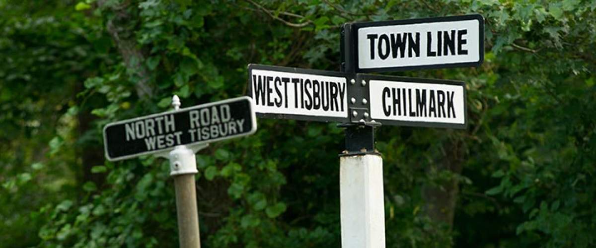 mv town line road signs