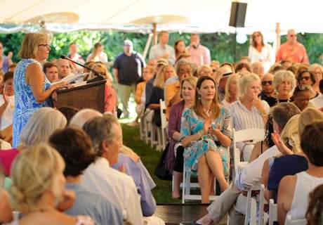 marthas vineyard auction